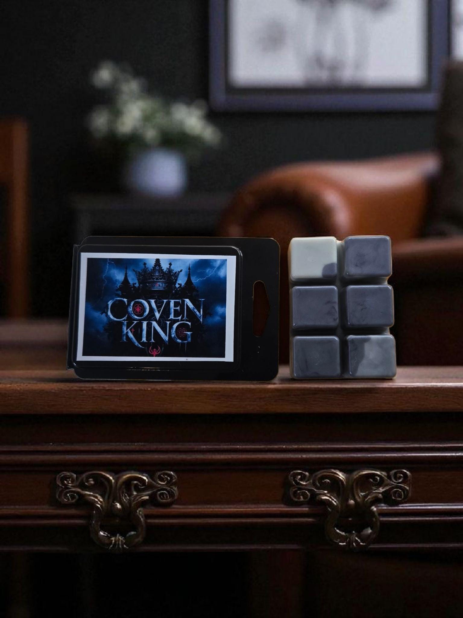 Coven King Masculine Scented Wax Melt: Bergamot, Oakmoss, Amber