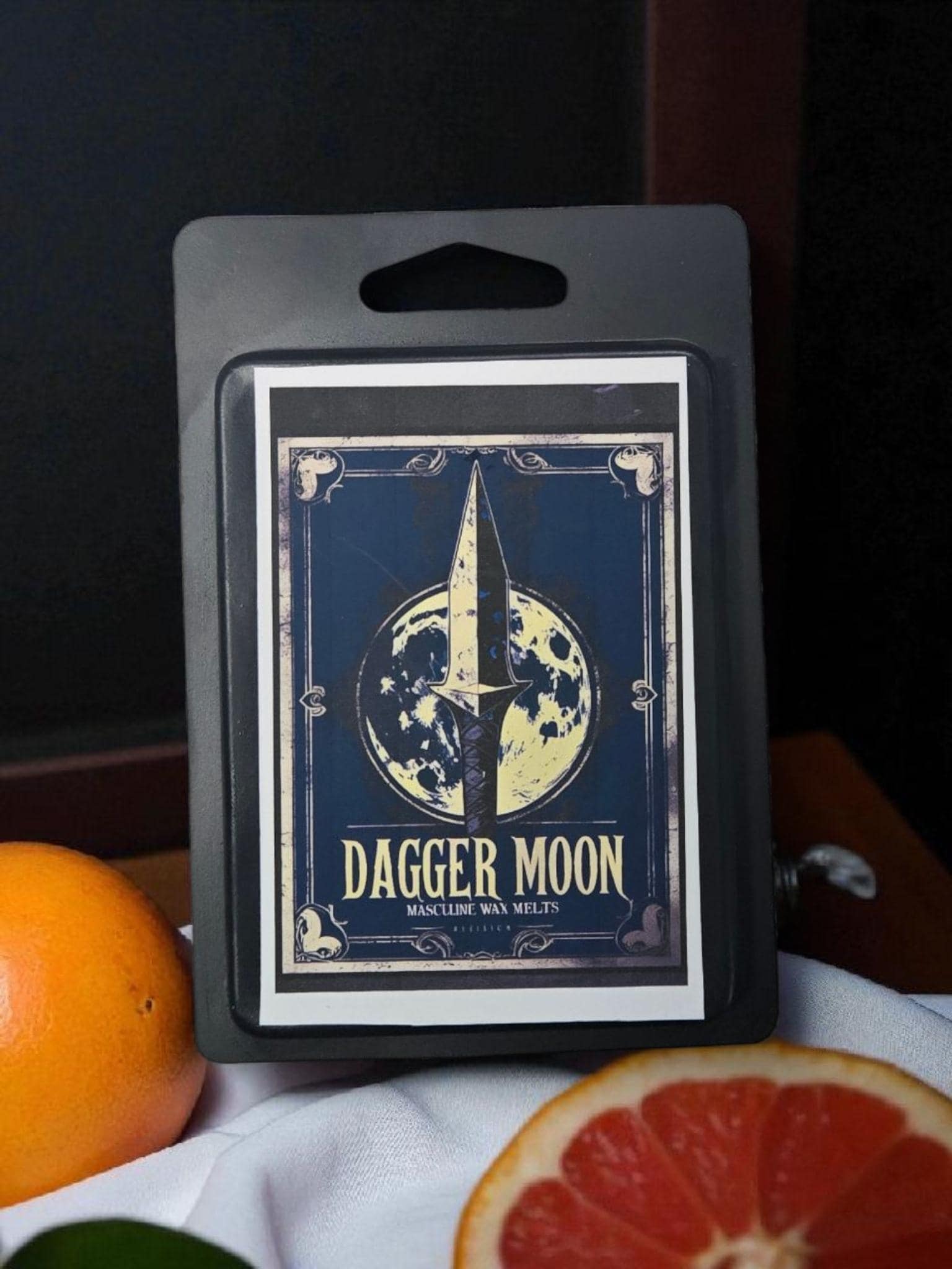 Dagger Moon Wax Melt | Earthy Apple, Grapefruit, Amber Scent