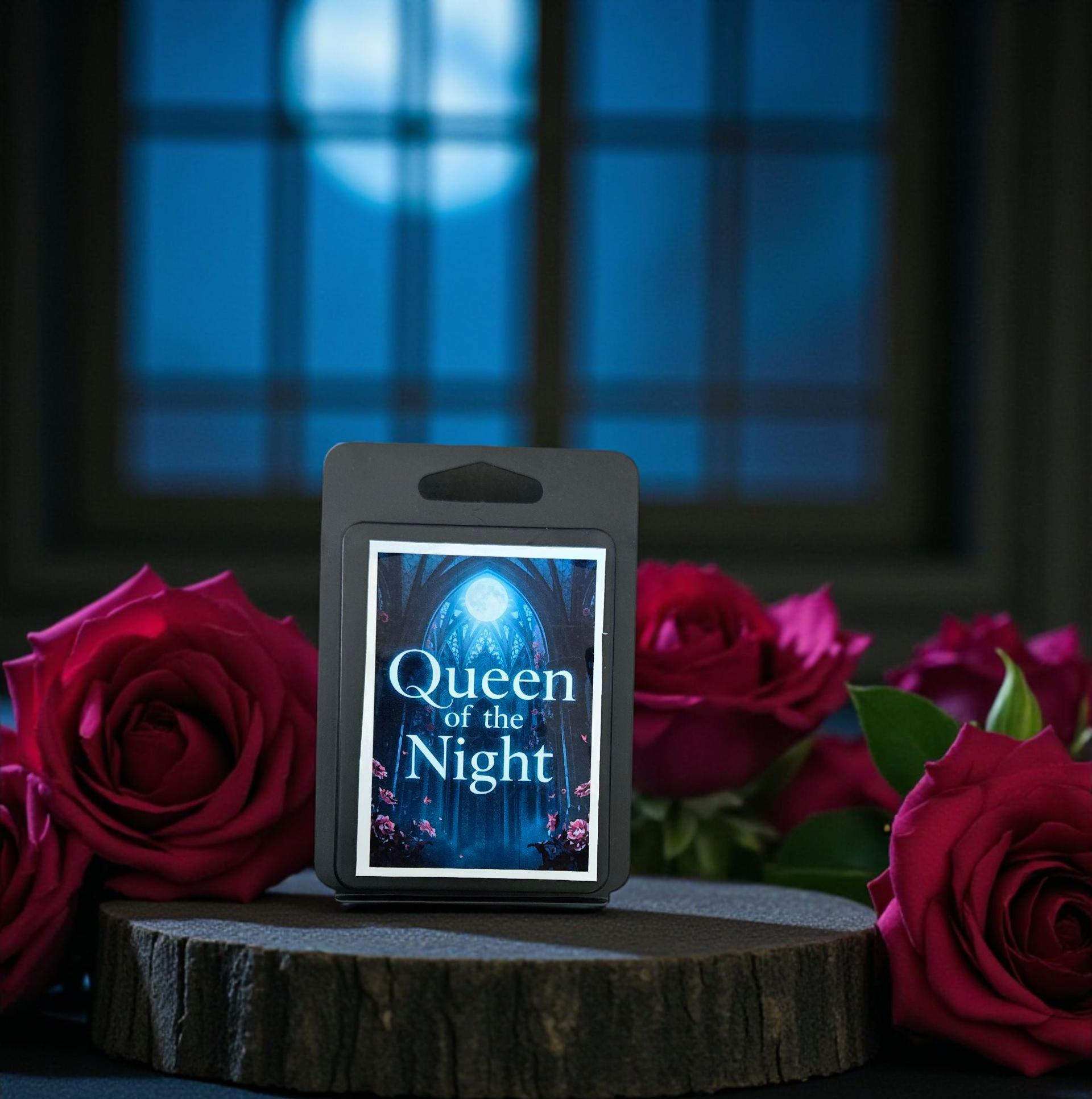 Queen of the Night • Black Plum & Dark Woods Wax Melt